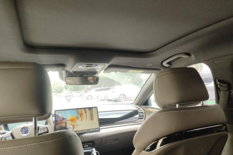 Used BYD Han 2023 EV Champion Edition 605KM Front-Drive Premium Model Headliner