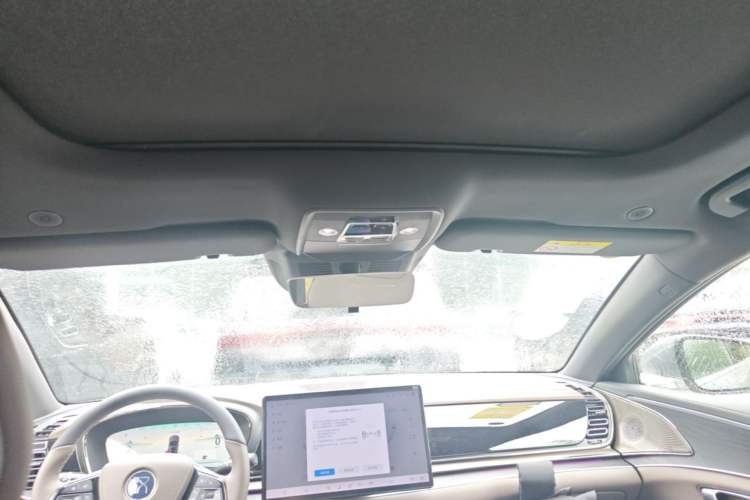 Used BYD Han 2023 DM-i Champion Edition 121KM Prestige Model Headliner