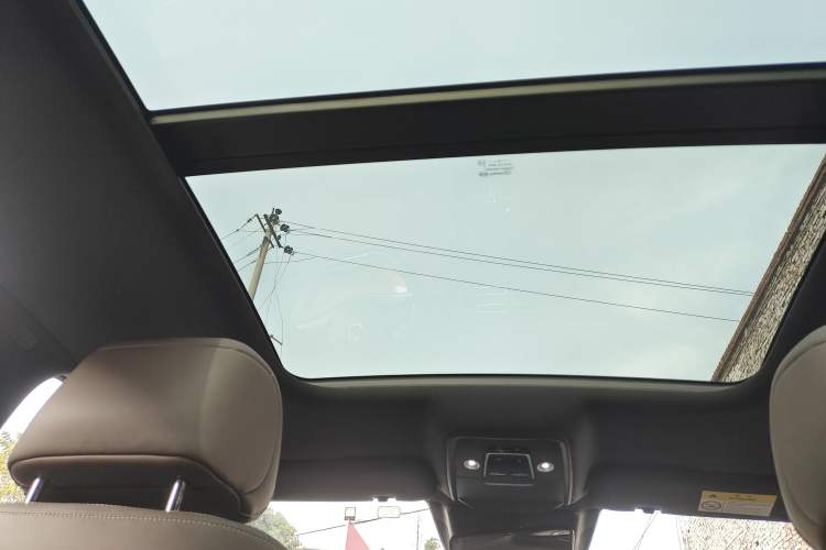 Used BYD Han 2023 DM-i Champion Edition 121KM Prestige Model Headliner