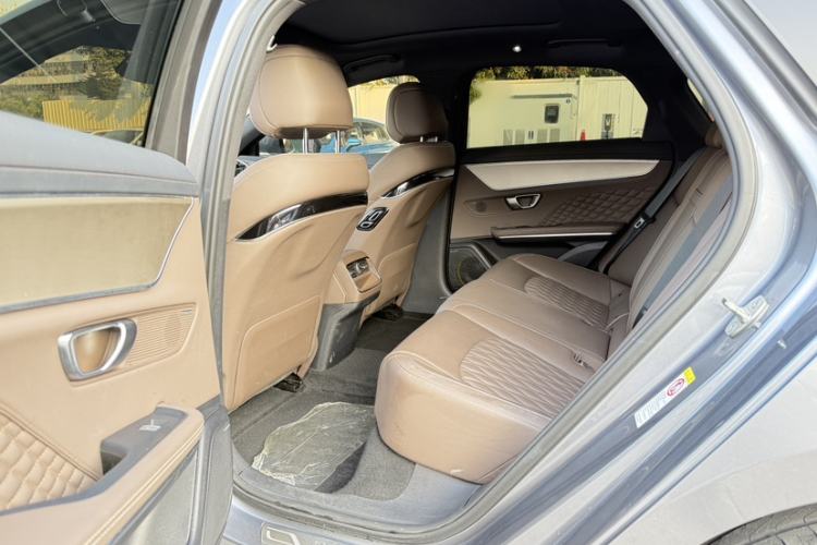 Used BYD Han 2023 EV Champion Edition 605KM Front-Drive Premium Model Interior 1