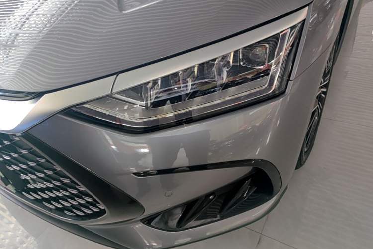 Used BYD Han 2023 DM-i Champion Edition 121KM Prestige Model Left Front Headlight