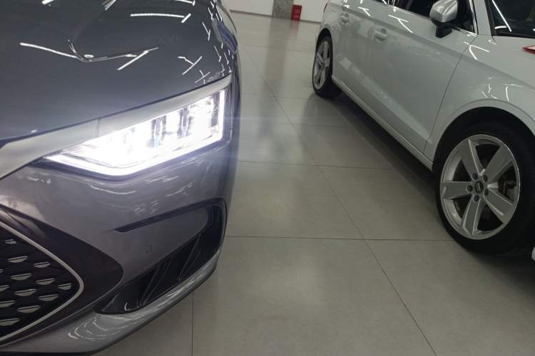 Used BYD Han 2023 DM-i Champion Edition 121KM Prestige Model Left Front Headlight