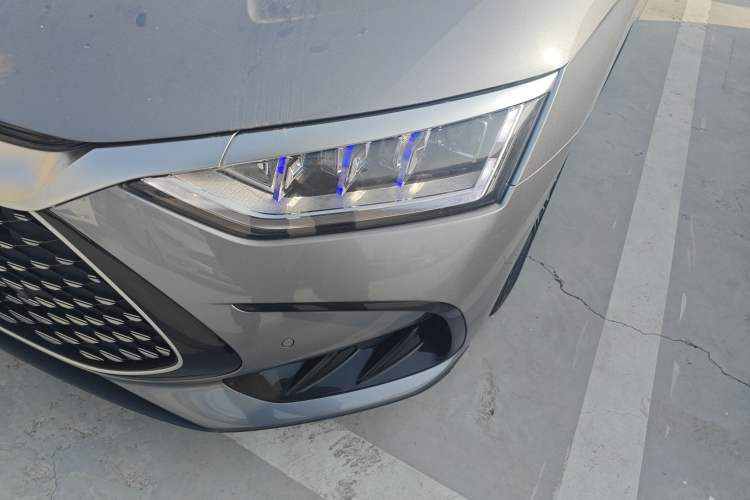 Used BYD Han 2023 DM-i Champion Edition 121KM Prestige Model Left Front Headlight