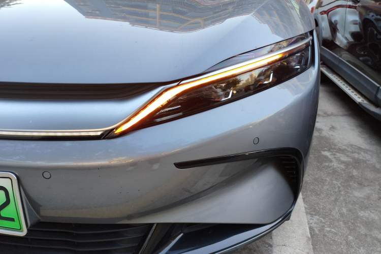 Used BYD Han 2023 EV Champion Edition 605KM Front-Drive Premium Model Left Front Headlight