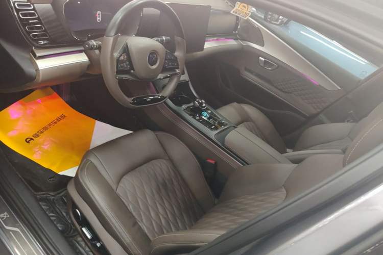 Used BYD Han 2023 DM-i Champion Edition 121KM Prestige Model Left Front Seat