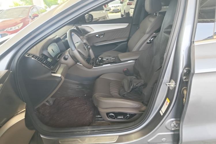 Used BYD Han 2023 EV Champion Edition 605KM Front-Drive Premium Model Left Front Seat