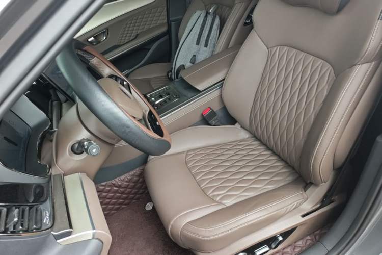 Used BYD Han 2023 EV Champion Edition 506KM Front-Wheel-Drive Premium Model Left Front Seat