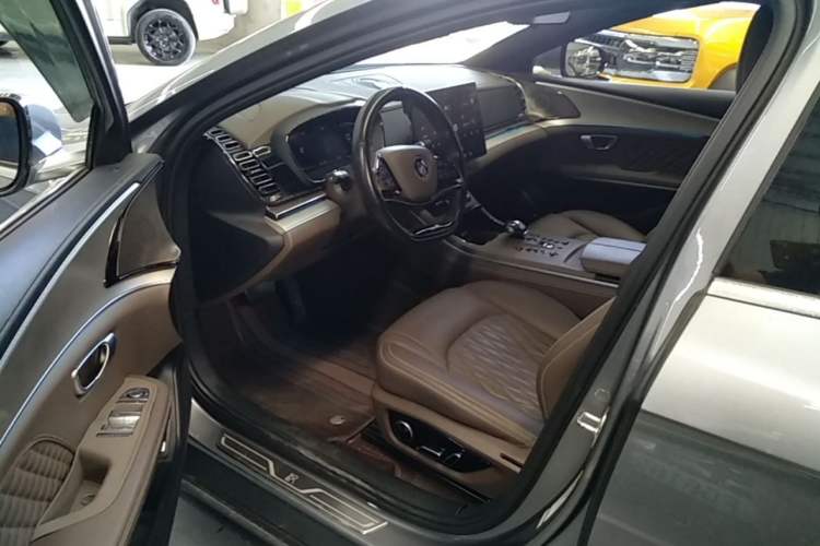 Used BYD Han 2023 EV Champion Edition 506KM Front-Wheel-Drive Premium Model Left Front Seat