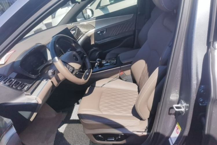 Used BYD Han 2023 EV Champion Edition 506KM Front-Wheel-Drive Premium Model Left Front Seat