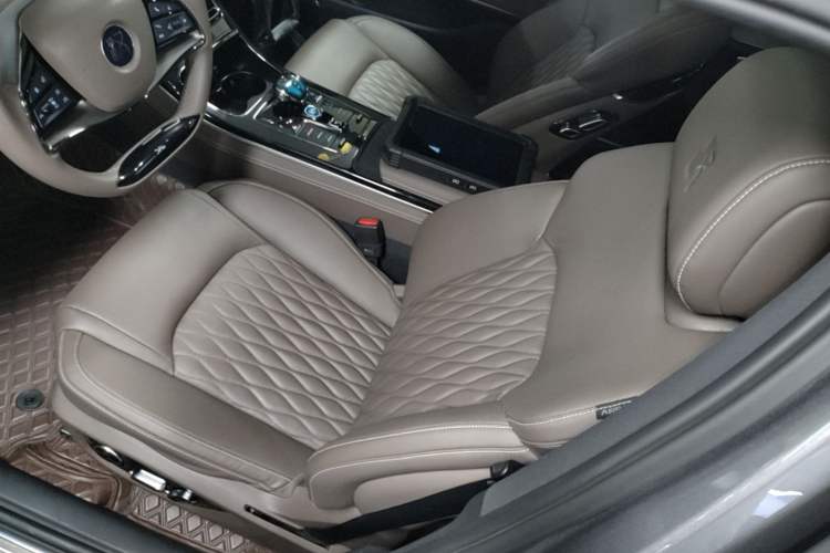 Used BYD Han 2023 EV Champion Edition 506KM Front-Wheel-Drive Premium Model Left Front Seat