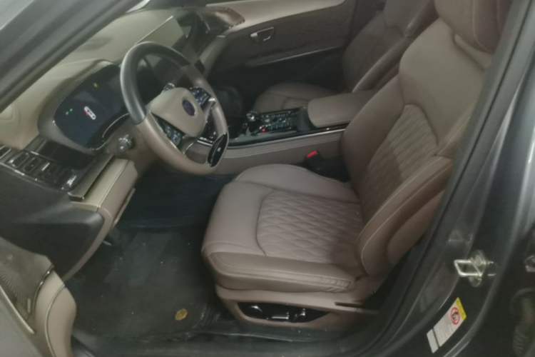 Used BYD Han 2023 DM-i Champion Edition 121KM Prestige Model Left Front Seat