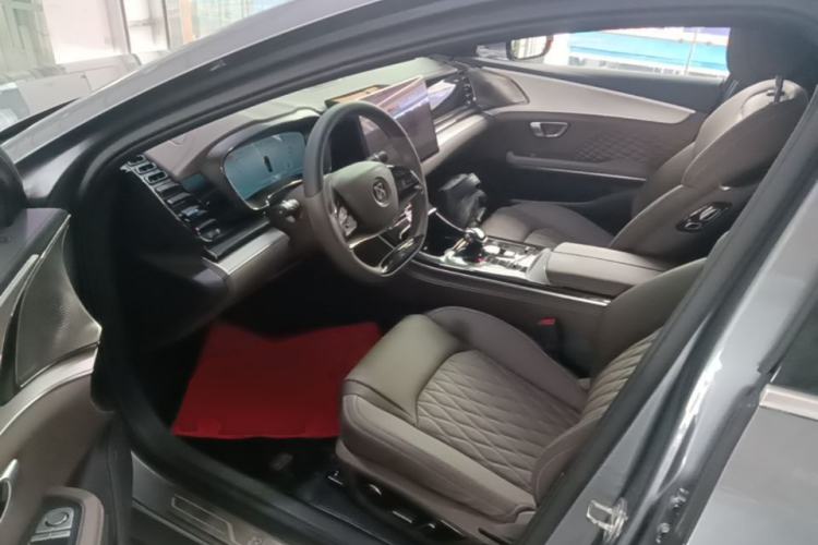 Used BYD Han 2023 DM-i Champion Edition 121KM Prestige Model Left Front Seat
