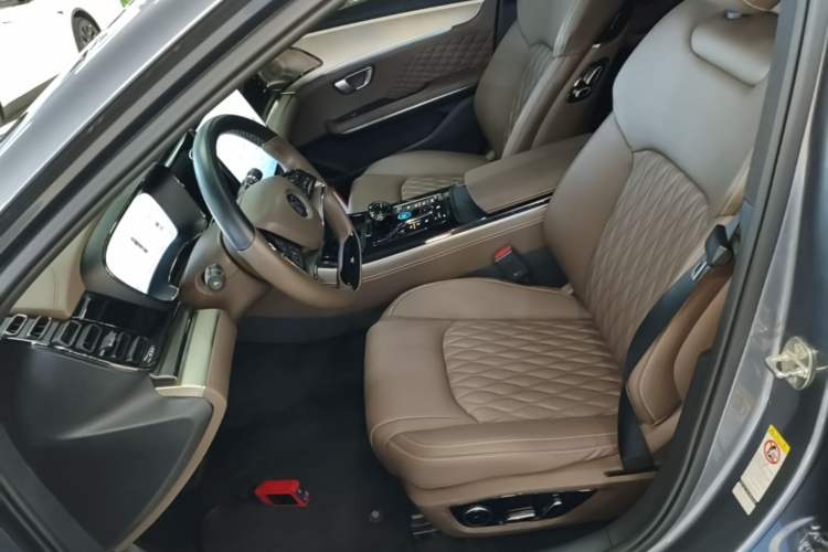 Used BYD Han 2023 DM-i Champion Edition 121KM Prestige Model Left Front Seat