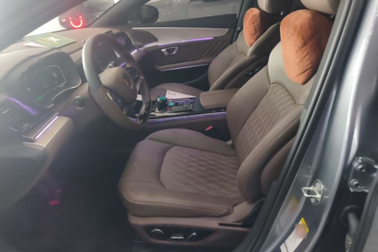 Used BYD Han 2023 DM-i Champion Edition 121KM Prestige Model Left Front Seat