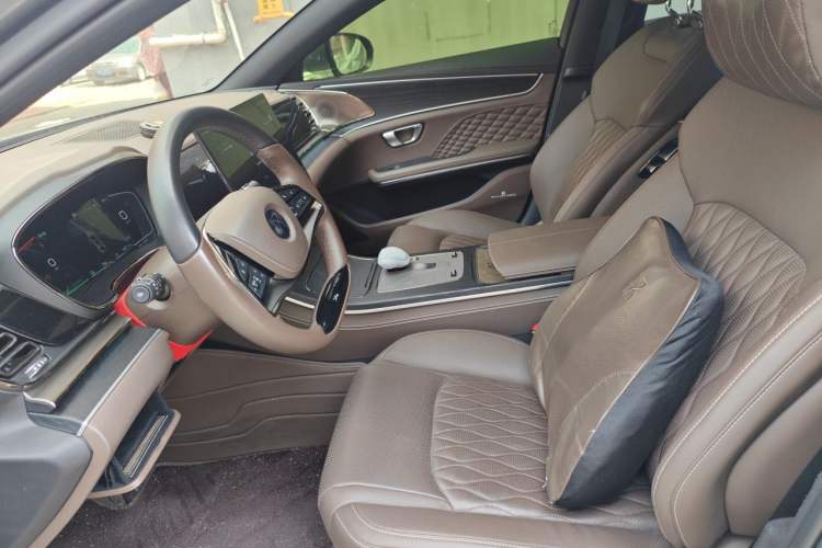 Used BYD Han 2023 DM-i Champion Edition 121KM Prestige Model Left Front Seat