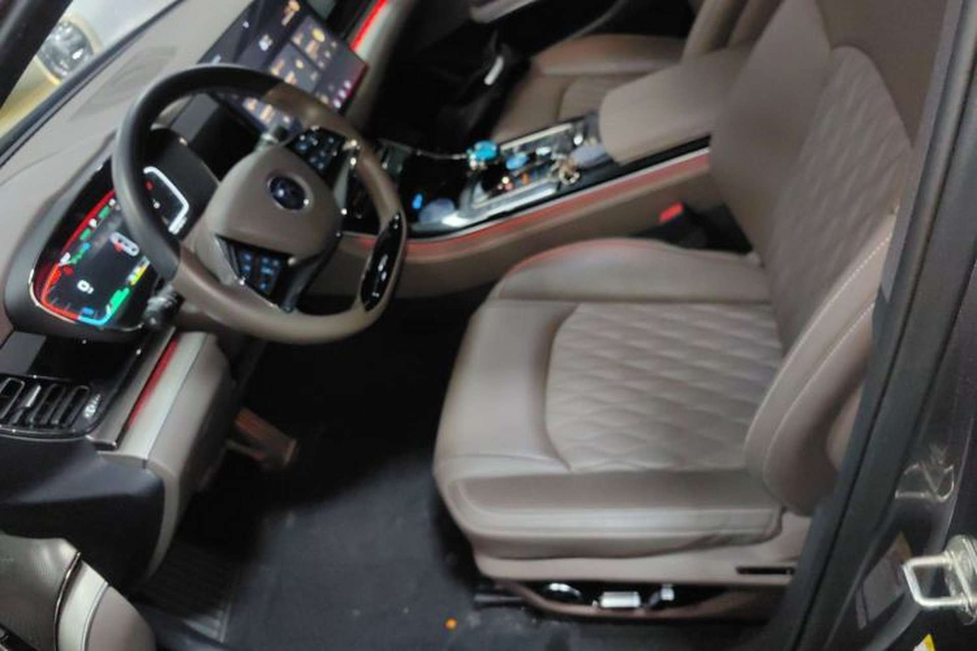 Used BYD Han 2023 EV Champion Edition 506KM Front-Wheel-Drive Premium Model Left Front Seat
