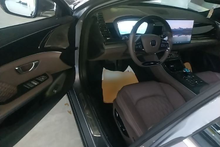 Used BYD Han 2023 DM-i Champion Edition 121KM Prestige Model Left Front Seat