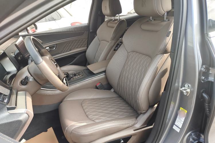 Used BYD Han 2023 DM-i Champion Edition 121KM Prestige Model Left Front Seat