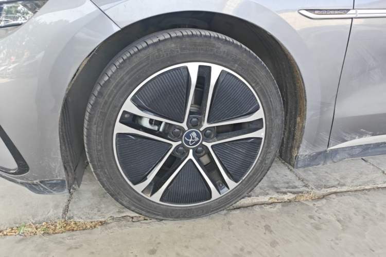 Used BYD Han 2023 EV Champion Edition 605KM Front-Drive Premium Model Left Front Wheel Hub