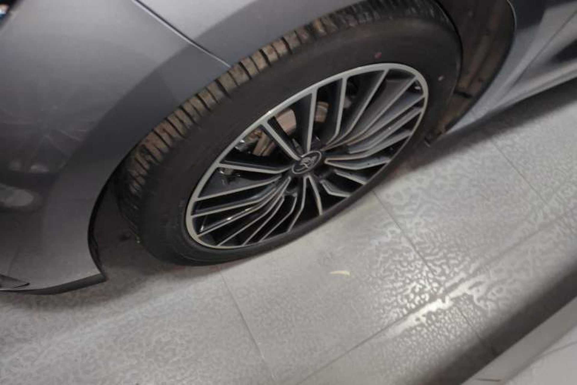 Used BYD Han 2023 EV Champion Edition 506KM Front-Wheel-Drive Premium Model Left Front Wheel Hub