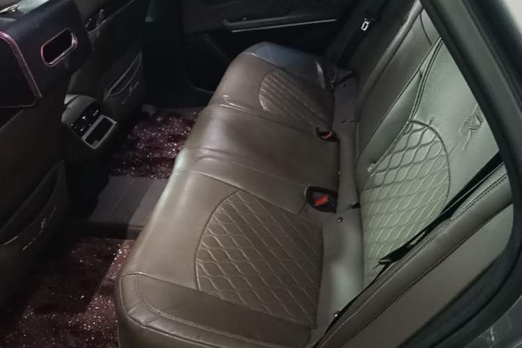 Used BYD Han 2023 EV Champion Edition 715KM Front-Drive Prestige Model Left Rear Seat