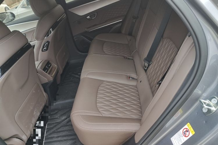 Used BYD Han 2023 EV Champion Edition 605KM Front-Drive Premium Model Left Rear Seat