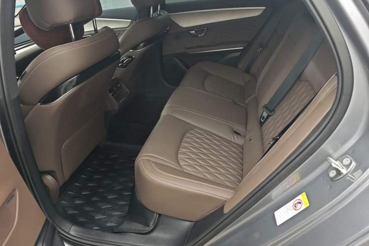 Used BYD Han 2023 EV Champion Edition 605KM Front-Drive Premium Model Left Rear Seat
