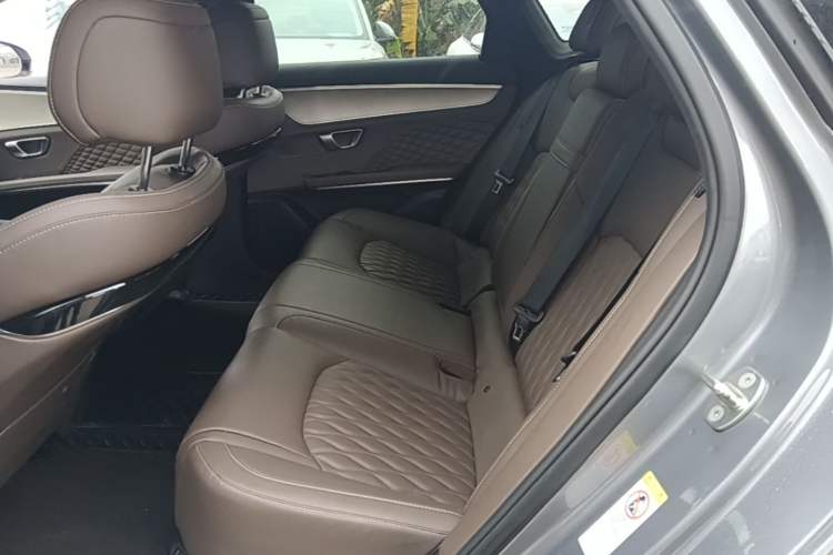 Used BYD Han 2023 EV Champion Edition 506KM Front-Wheel-Drive Premium Model Left Rear Seat