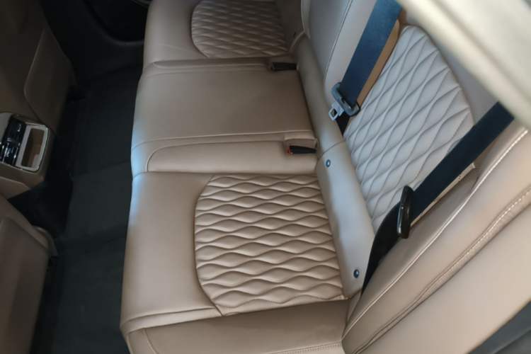 Used BYD Han 2023 DM-i Champion Edition 121KM Prestige Model Left Rear Seat