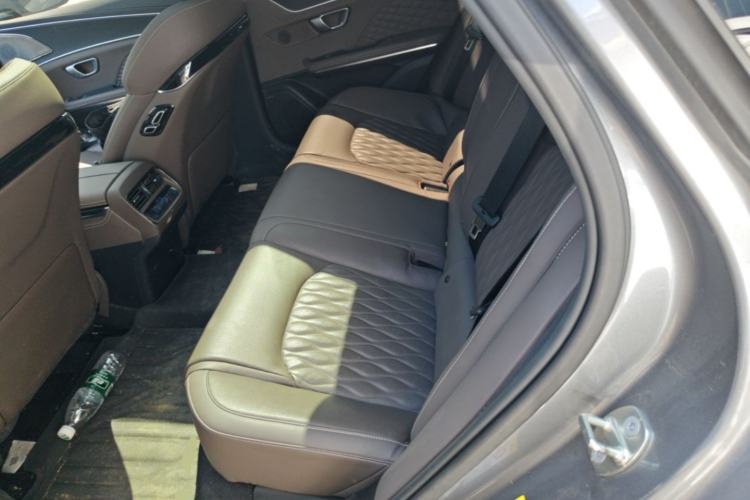 Used BYD Han 2023 DM-i Champion Edition 121KM Prestige Model Left Rear Seat