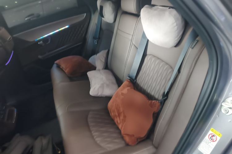 Used BYD Han 2023 DM-i Champion Edition 121KM Prestige Model Left Rear Seat