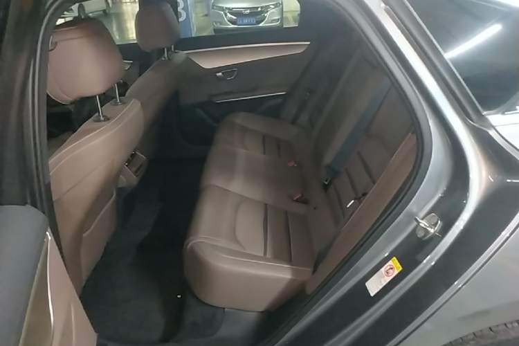 Used BYD Han 2023 DM-i Champion Edition 121KM Elite Model Left Rear Seat