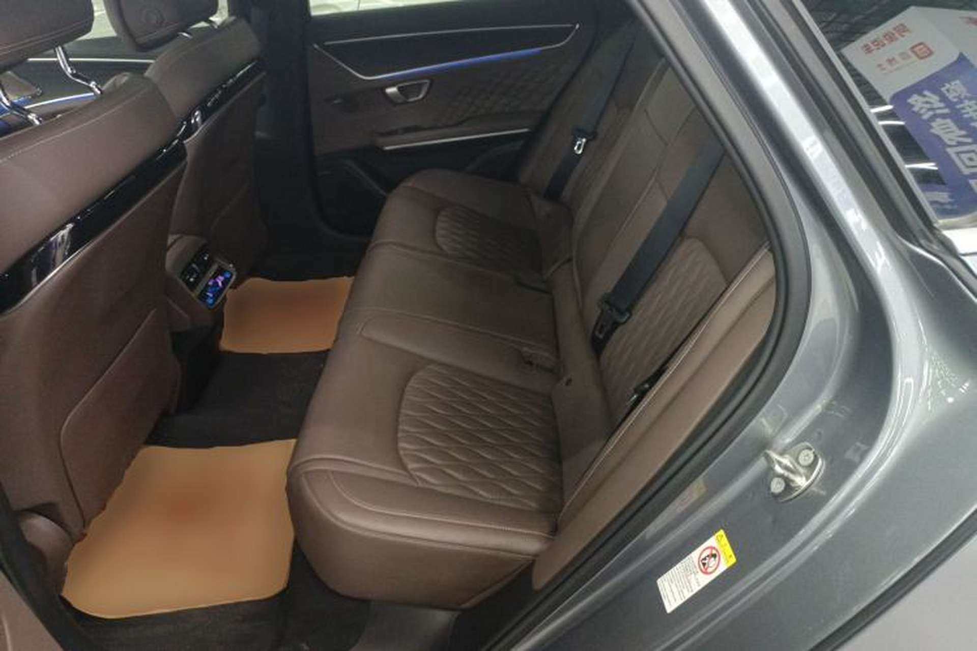 Used BYD Han 2023 DM-i Champion Edition 121KM Prestige Model Left Rear Seat