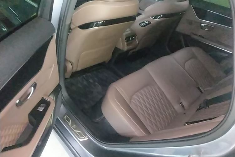 Used BYD Han 2023 DM-i Champion Edition 121KM Prestige Model Left Rear Seat