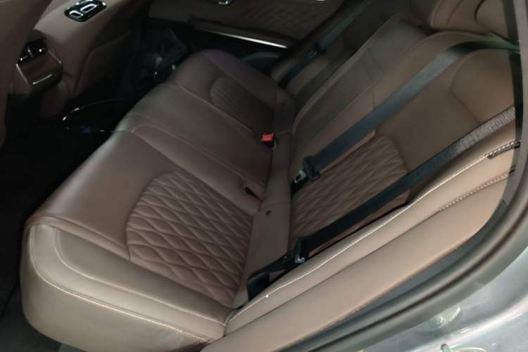 Used BYD Han 2023 DM-i Champion Edition 121KM Prestige Model Left Rear Seat