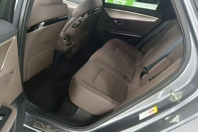 Used BYD Han 2023 EV Champion Edition 605KM Front-Drive Premium Model Left Rear Seat
