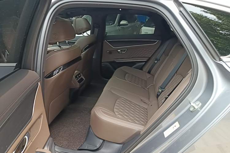 Used BYD Han 2023 EV Champion Edition 715 km Front-Drive Flagship Model Left Rear Seat