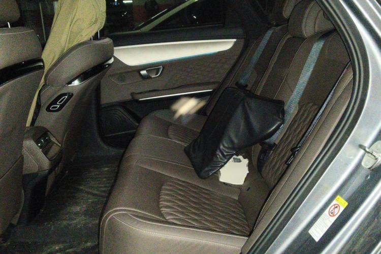 Used BYD Han 2023 EV Champion Edition 506KM Front-Wheel-Drive Premium Model Left Rear Seat