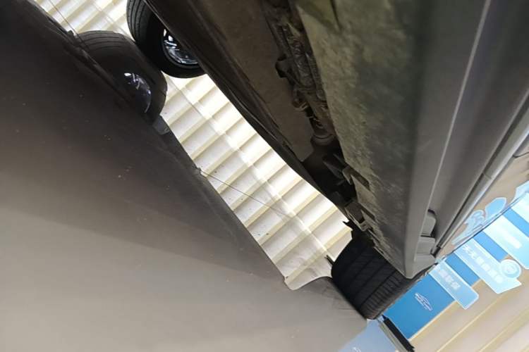 Used BYD Han 2023 DM-i Champion Edition 121KM Prestige Model Left Side Sill