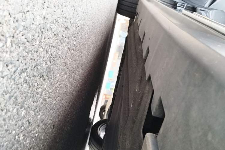 Used BYD Han 2023 EV Champion Edition 506KM Front-Wheel-Drive Premium Model Left Side Sill