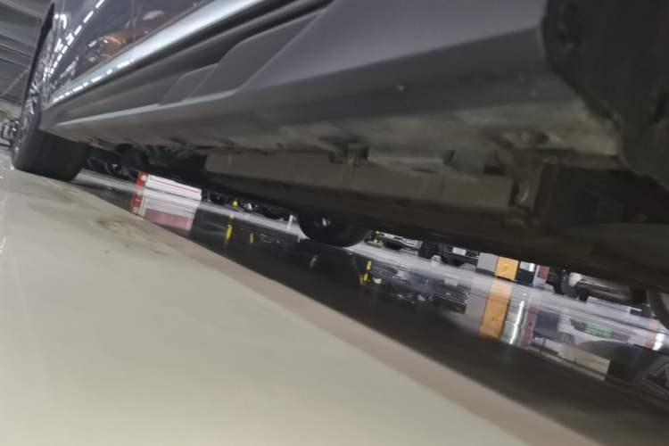 Used BYD Han 2023 DM-i Champion Edition 121KM Prestige Model Left Side Sill