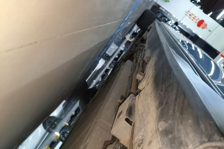 Used BYD Han 2023 DM-i Champion Edition 121KM Prestige Model Left Side Sill