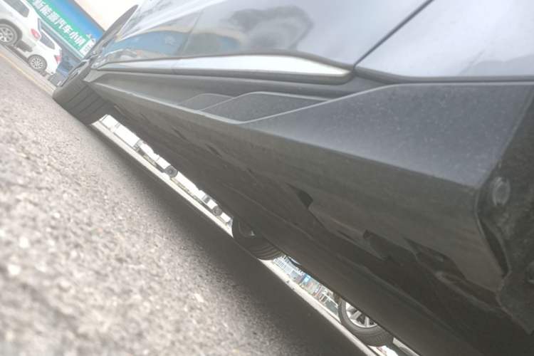Used BYD Han 2023 EV Champion Edition 610KM All-Wheel-Drive Flagship Model Left Side Sill