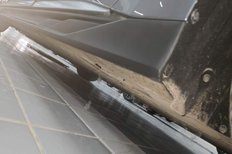 Used BYD Han 2023 EV Champion Edition 605KM Front-Drive Premium Model Left Side Sill