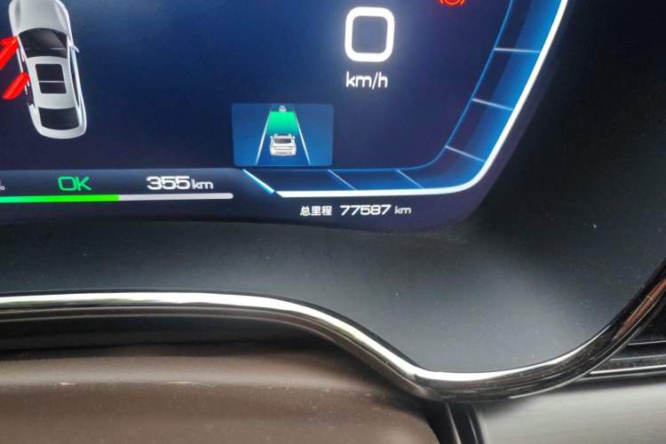 Used BYD Han 2023 EV Champion Edition 605KM Front-Drive Premium Model Odometer Close Up