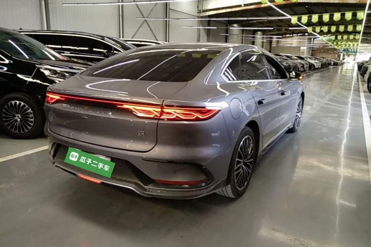 Used BYD Han 2023 EV Champion Edition 506KM Front-Wheel-Drive Premium Model Rear Right 45 Deg