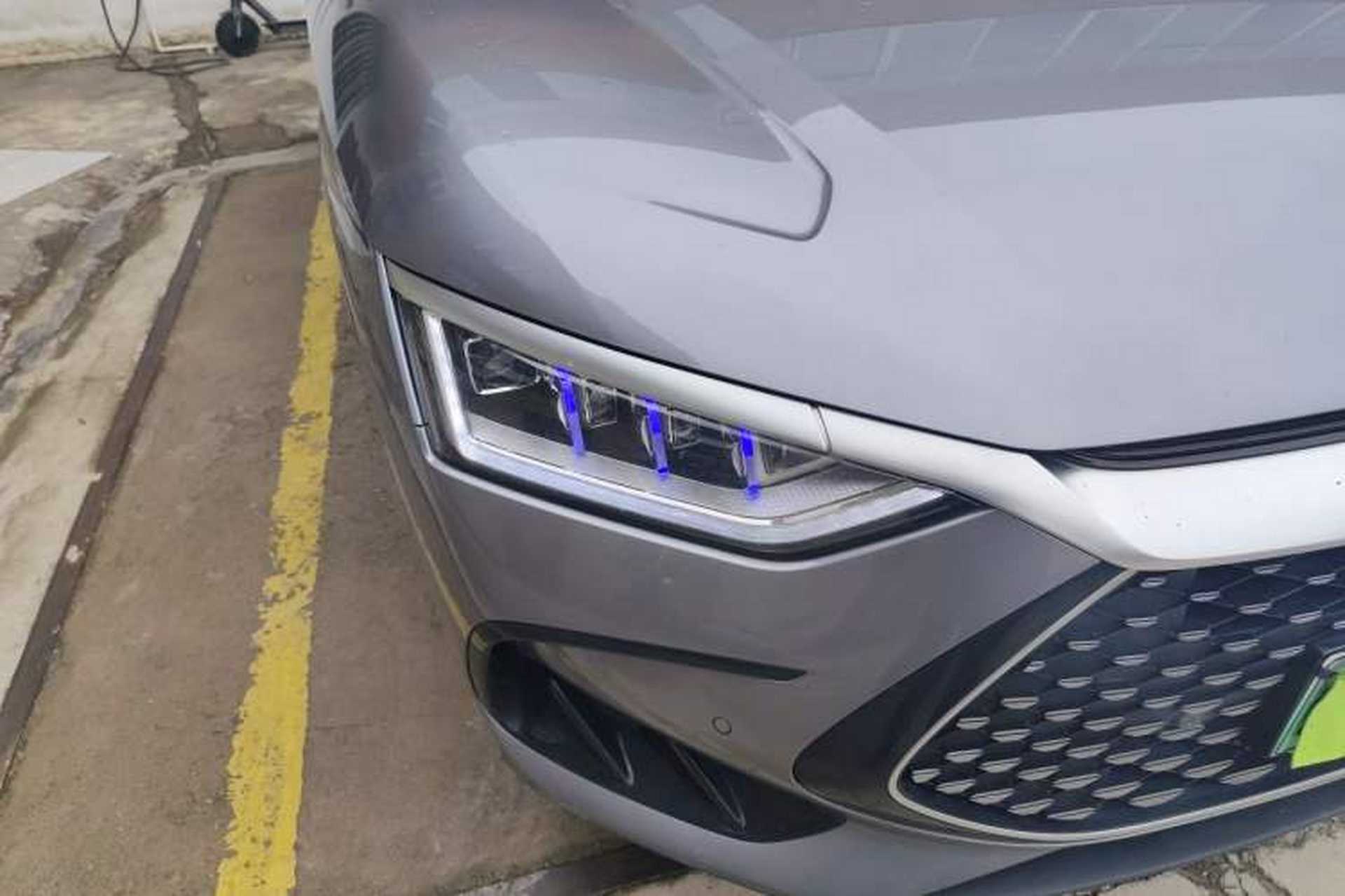 Used BYD Han 2023 DM-i Champion Edition 121KM Prestige Model Right Front Headlight