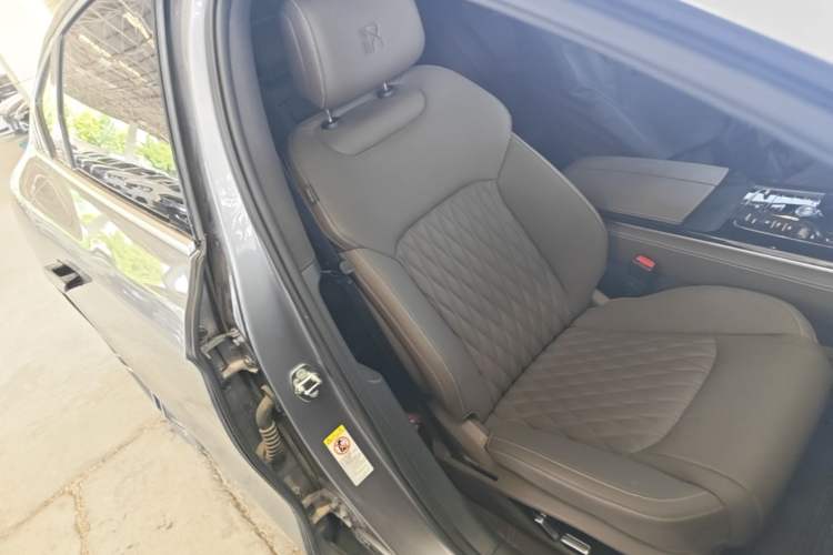 Used BYD Han 2023 EV Champion Edition 605KM Front-Drive Premium Model Right Front Seat