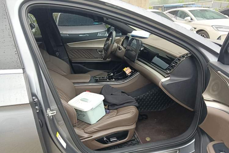Used BYD Han 2023 EV Champion Edition 506KM Front-Wheel-Drive Premium Model Right Front Seat