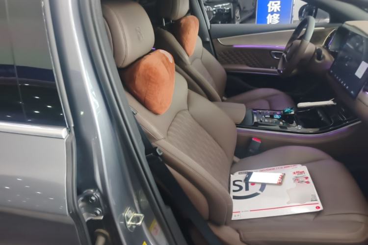 Used BYD Han 2023 DM-i Champion Edition 121KM Prestige Model Right Front Seat
